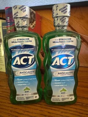 NEW ACT Anticavity Fluoride Mouthwash Alcohol Free 18 oz Lot of 2 (Retail $11)